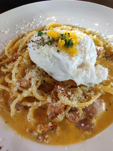 Whisk & Paddle (Bt Gombak Park) - Hospitality and gastronomy