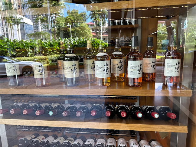 Comentarii opinii despre The Oaks Cellars Ltd