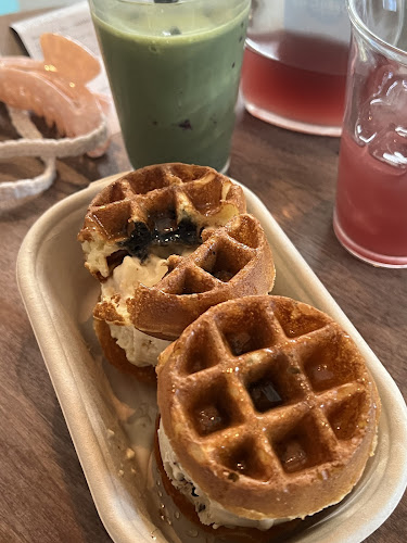 FATCAT Ice Cream & Coffee Boutique - Hospitality and gastronomy