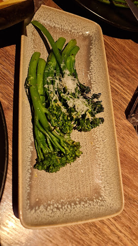 Opinii despre Opus Bar and Grill în Singapore - Hospitality and gastronomy