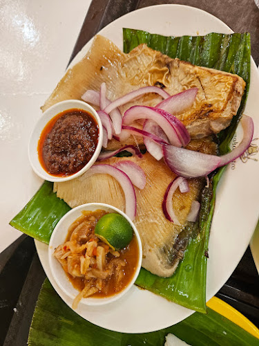 8 Raffles Ave., #01-15 Esplanade Mall, Singapore 039802