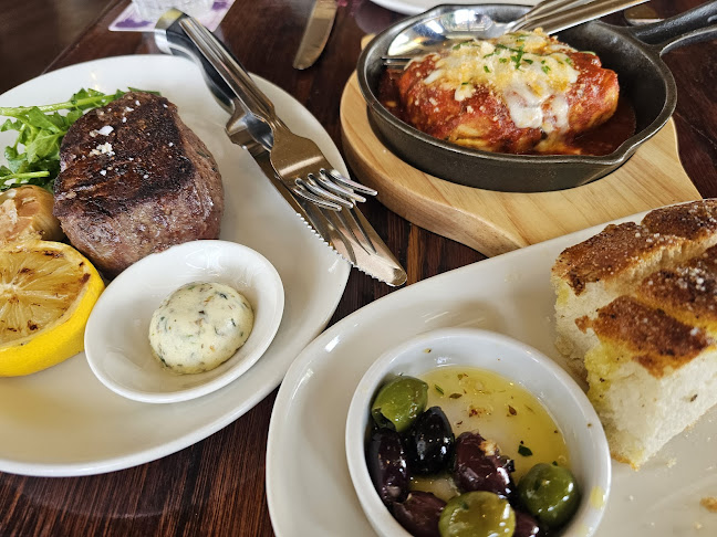 Opinii despre LAVO Italian Restaurant And Rooftop Bar în Singapore - Hospitality and gastronomy