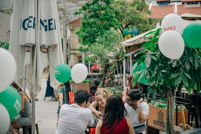 31 & 32 Pekin St, Singapore 048762