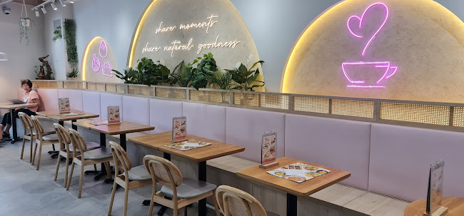 377 Hougang St. 32, #01-09 Hougang RiverCourt, Singapore 530377