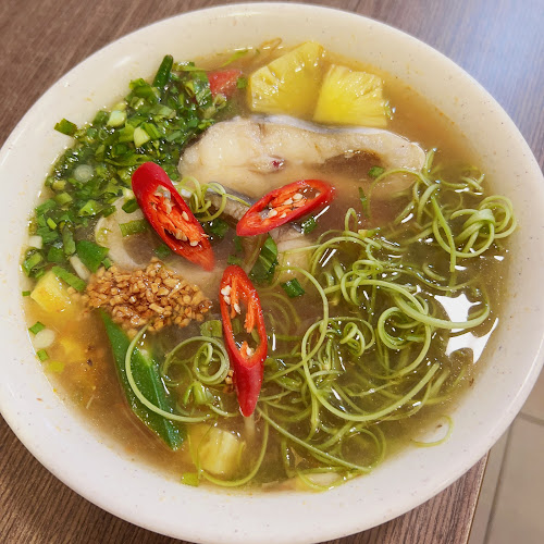 Comentarii opinii despre Viet'Spice outlet 2 - Discover Vietnam’s True Flavors – Friendly, Familiar, and Affordable