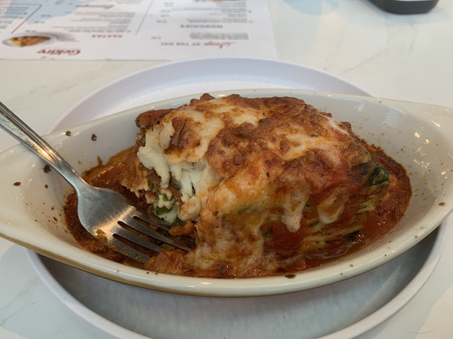 Geláre Cineleisure - Hospitality and gastronomy