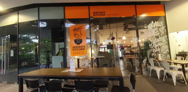 Jentan's Kitchen (The Pizza Lady)