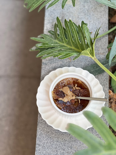 Sugar And Tease Patisserie Cafe - Singapore