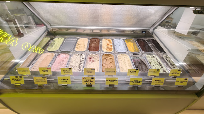 Opinii despre Crazy Scoops în Singapore - Hospitality and gastronomy