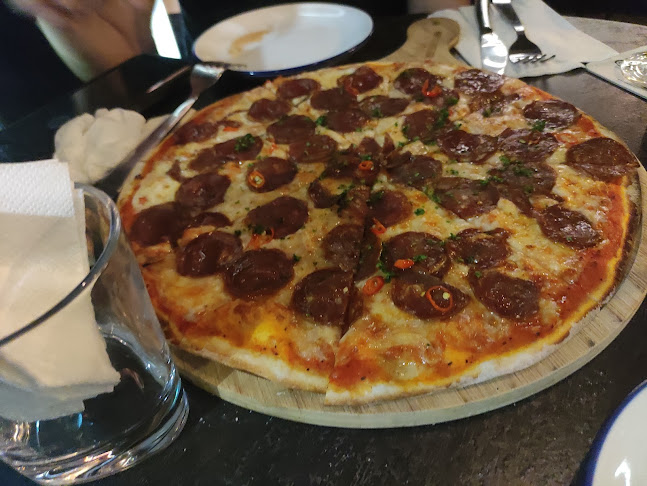 Opinii despre 1 Tyrwhitt Bistro Bar în Singapore - Hospitality and gastronomy