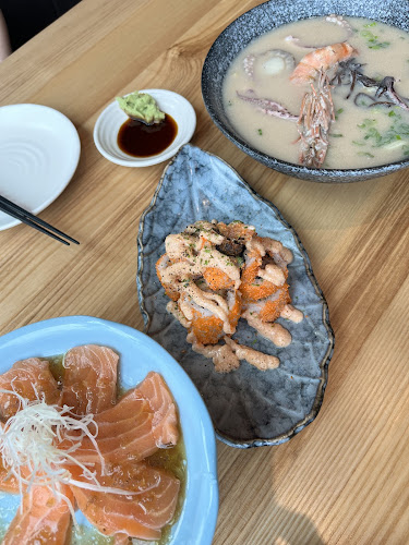 Sushi Zanmai Raffles Holland V - Singapore