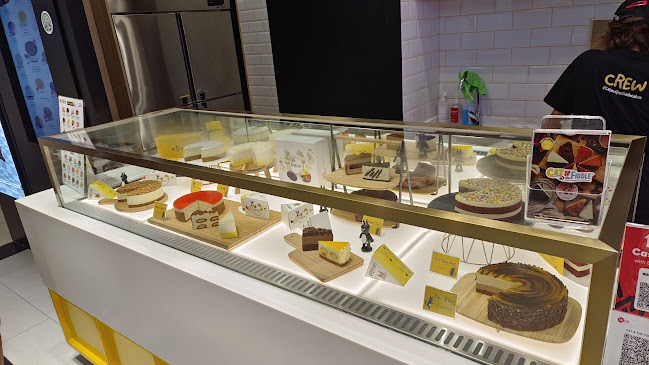 Cat & the Fiddle Cakes - City Square Mall - Hospitality and gastronomy