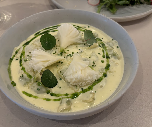 Opinii despre MERCI MARCEL TIONG BAHRU în Singapore - Hospitality and gastronomy