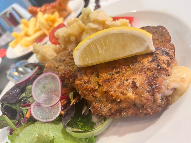 22 Dempsey Rd, Singapore 249679