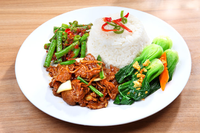 Kimly Mixed Rice 金味飯莊 (Bukit Batok St. 34) - Hospitality and gastronomy