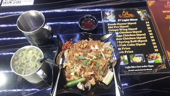 601 MacPherson Rd, #01-37, Singapore 368242