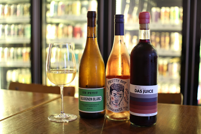 GULP Riverside Taproom & Bottleshop 🍻🍷 - Hospitality and gastronomy