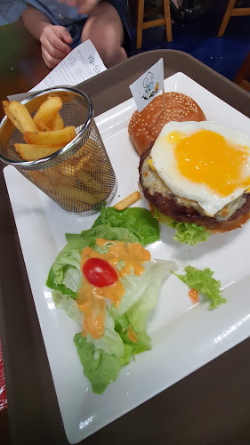 Comentarii opinii despre The Happy Cafe