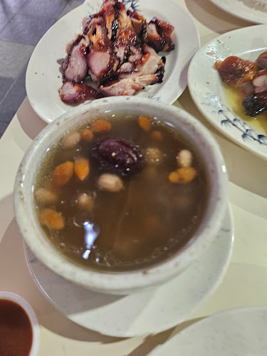 Leong Wei Roasted Delight - Hospitality and gastronomy