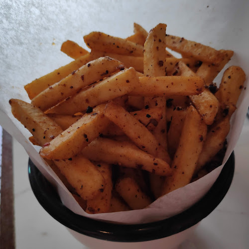 Good Luck - The Best of Singapore Craft Beers (Bugis - Haji Lane) - Singapore