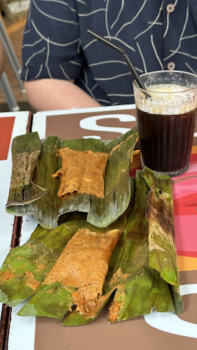 Opinii despre Joo Chiat Banh Mi Ca Phe în Singapore - Hospitality and gastronomy