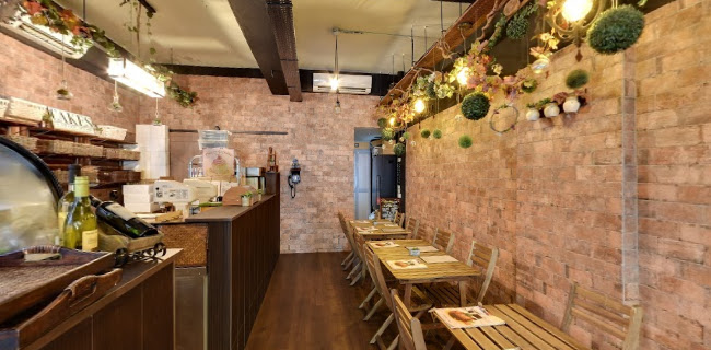 Buttercake N Cream - Singapore