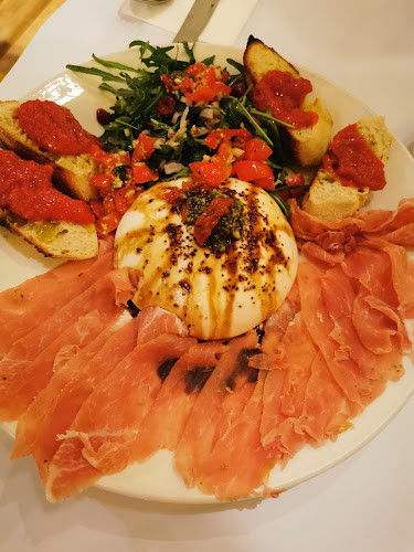 Comentarii opinii despre Bruno's Pizzeria & Grill Katong