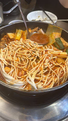 14B Kensington Park Rd, Singapore 557265