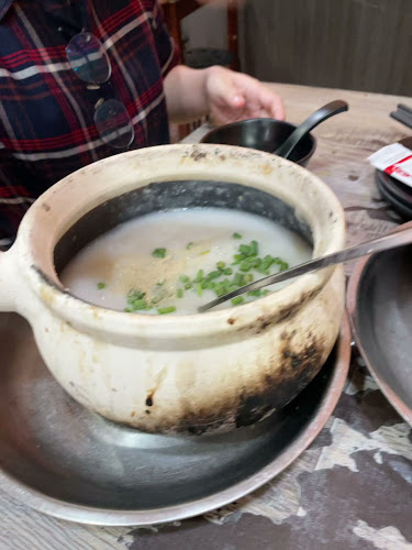 NO.5 Bukit Timah Live Bull Frog Claypot Porridge - Singapore