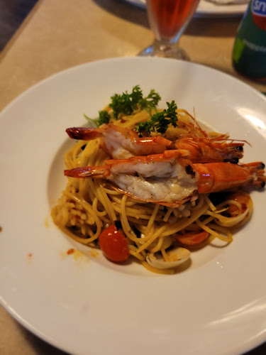 Buddy Hoagies Café & Grill (Waterway Point) - Hospitality and gastronomy