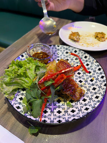 Suk's Thai Kitchen - Hospitality and gastronomy