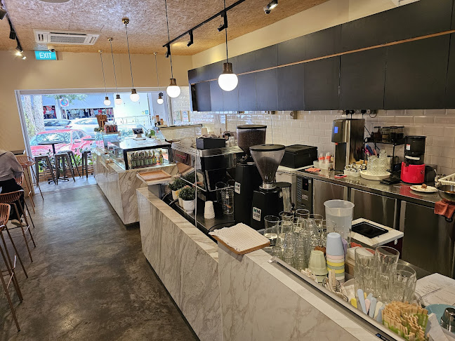 Comentarii opinii despre TIANN’S