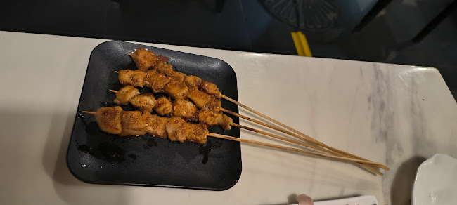 Qi Lai Feng 齐来丰鱼庄 Chinese Restaurant - Hospitality and gastronomy