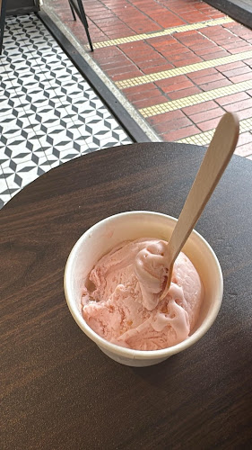 226 E Coast Rd, Creamier Handcrafted Ice Cream and Coffee (East Coast, Singapore 428923