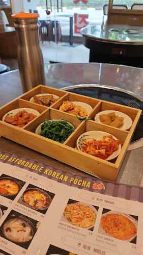 HANKANG POCHA 한강포차 ( The Most Affordable Korean Pocha ! 혜자스러운 한강포차 !) - Hospitality and gastronomy