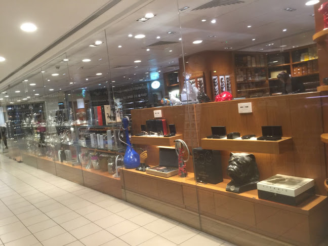 The Oaks Cellars - Great World City - Hospitality and gastronomy