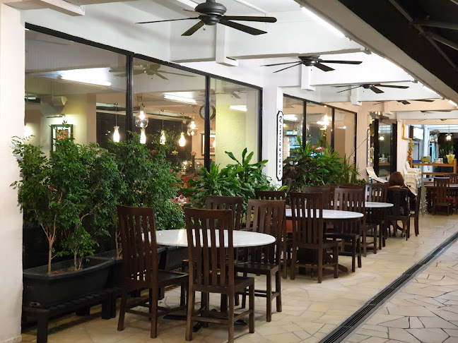 #02-171 Queen's Rd, Blk 3, Singapore 260003