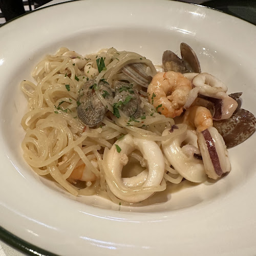 27 Lor Mambong, Singapore 277686