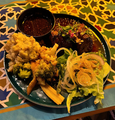 The Melting Pot JC - Hospitality and gastronomy