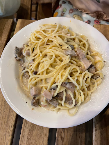 The Tree Cafe - Hospitality and gastronomy