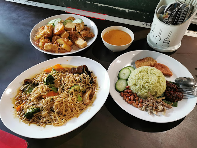 501 Hougang Ave 8, #01-630, Singapore 530501