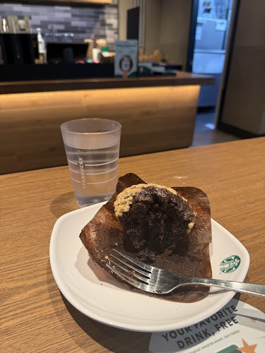 Opinii despre Starbucks Aperia în Singapore - Hospitality and gastronomy