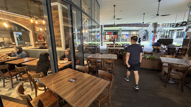 ANDES by Astons @ Woodsquare - Singapore