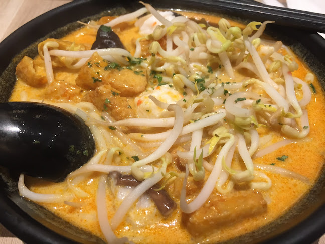 Greendot Bedok Mall - Hospitality and gastronomy