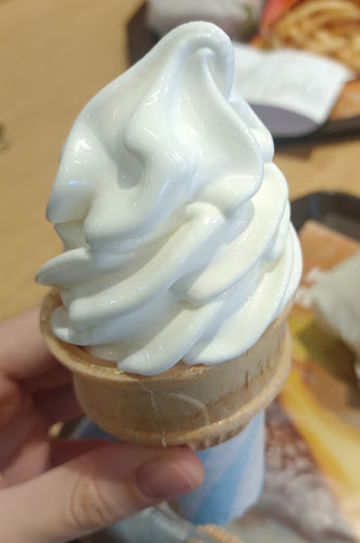 20 Ah Hood Rd, #01-16 Zhongshan Mall, Singapore 329984