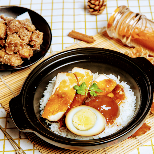 1187 Upper Serangoon Rd, #01-42, Singapore 533971