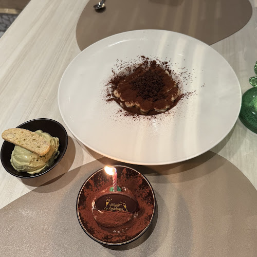 Opinii despre il Cielo în Singapore - Hospitality and gastronomy