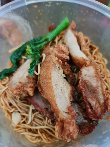 Comentarii opinii despre Wong Kee Wanton Noodles