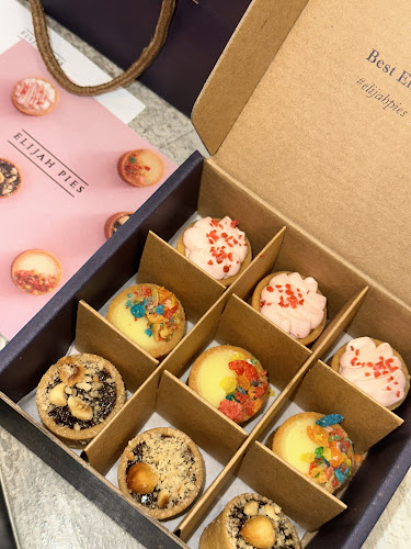 Elijah Pies @ King George's - Hospitality and gastronomy