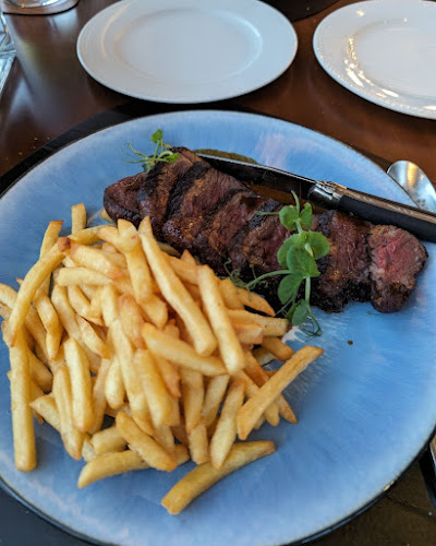 Opinii despre RACINES în Singapore - Hospitality and gastronomy